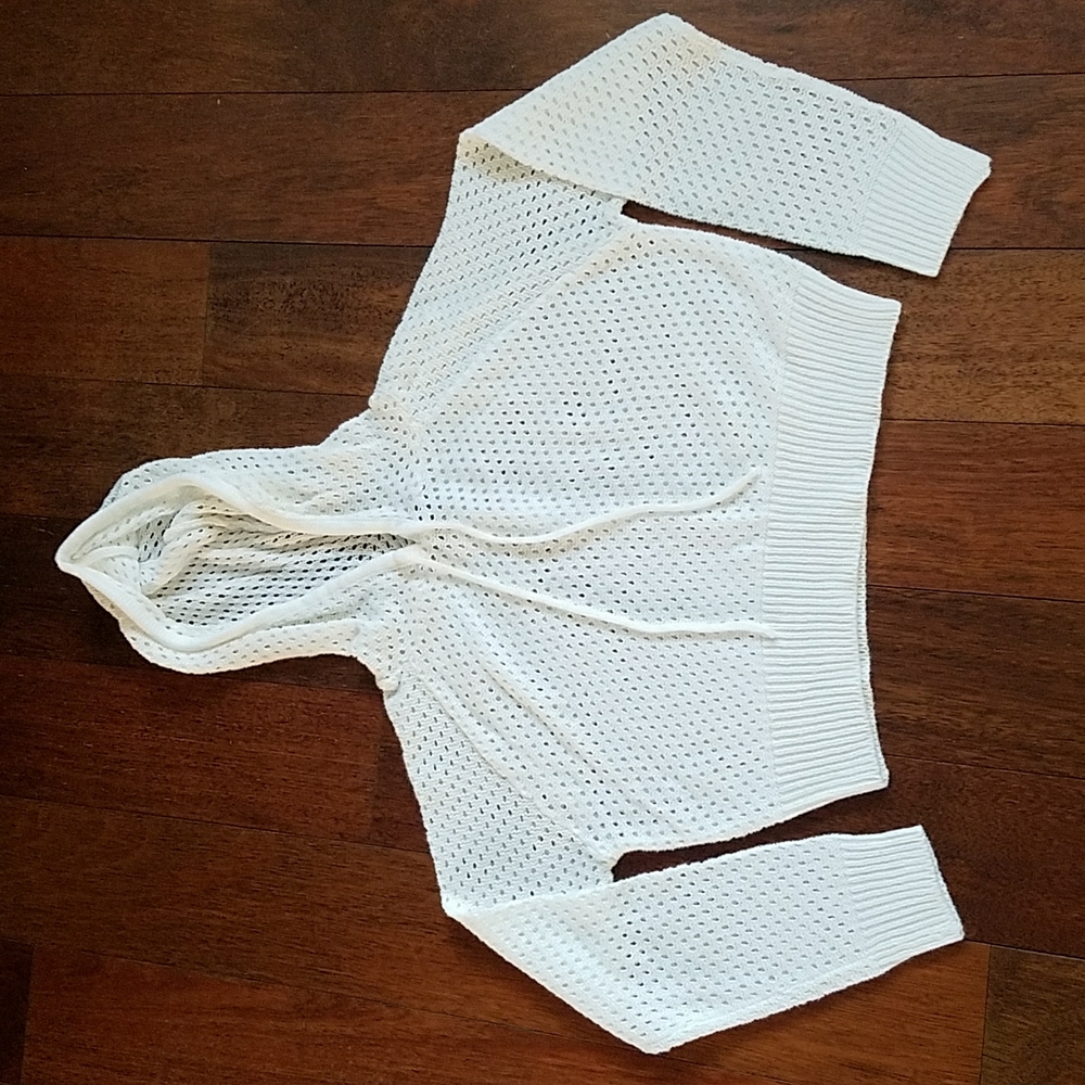 Derek Heart | Cropped Sweater